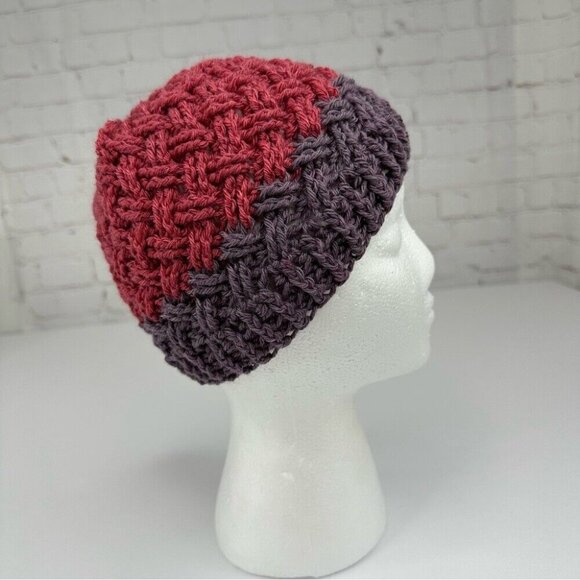 Handmade New Dark Pink Grey Merino Wool Basketweave Winter Knit Beanie Adult S/M - Picture 1 of 10